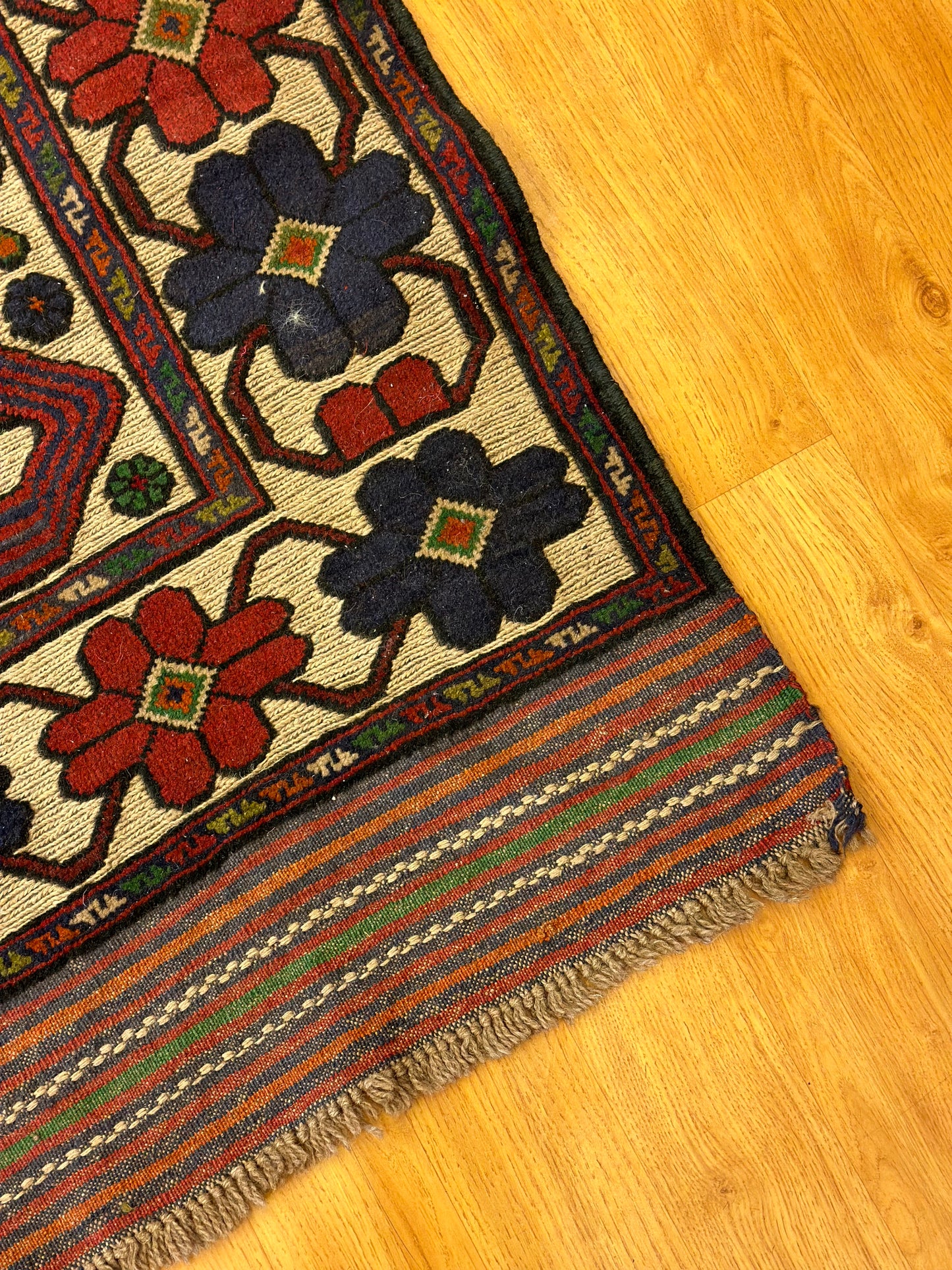 6x4 FT Flowers Of Afghan Wool Rug ArtAsiaHandicrafts