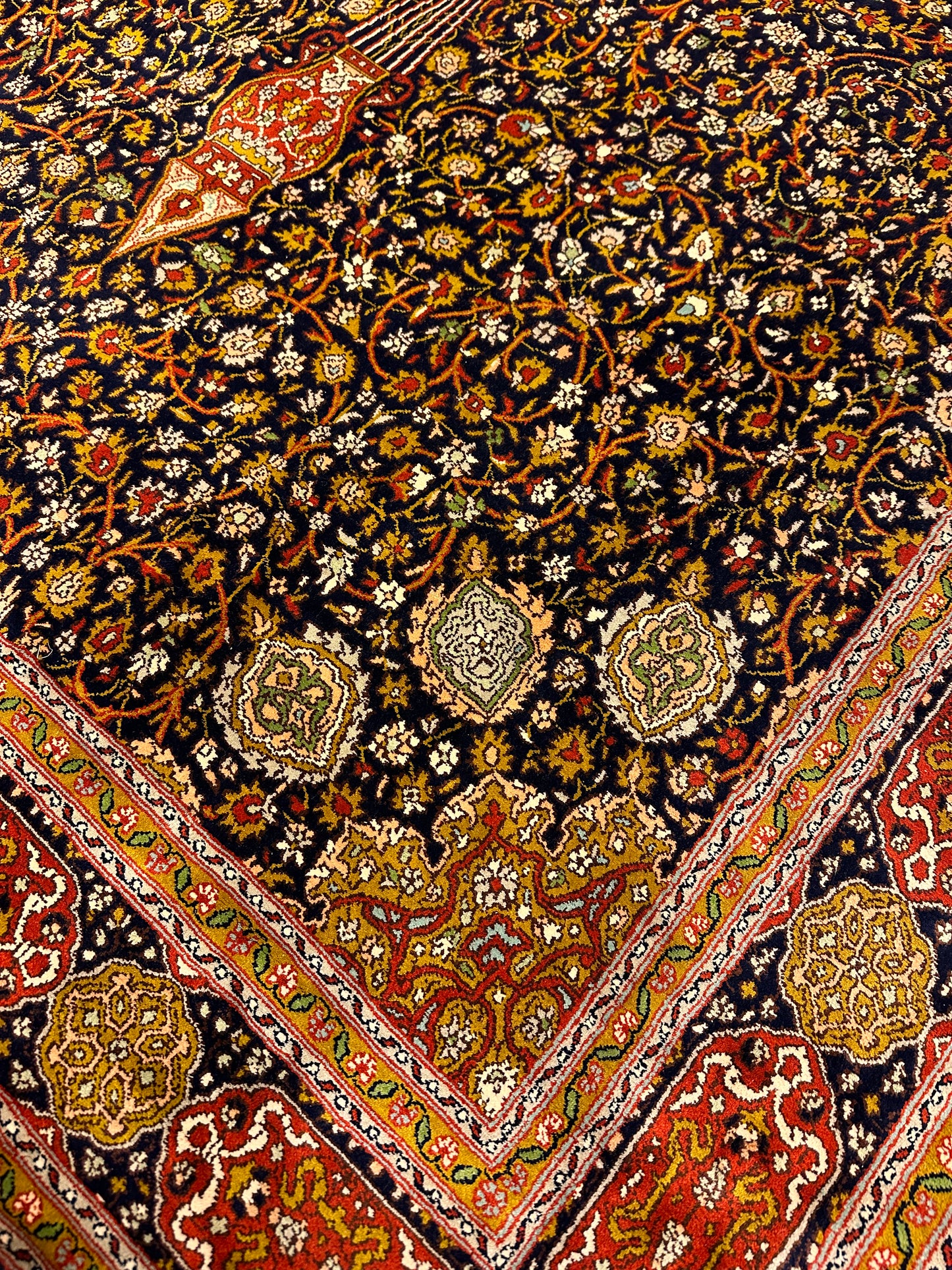 6x4 Ft Ardabil Silk Carpet ArtAsiaHandicrafts