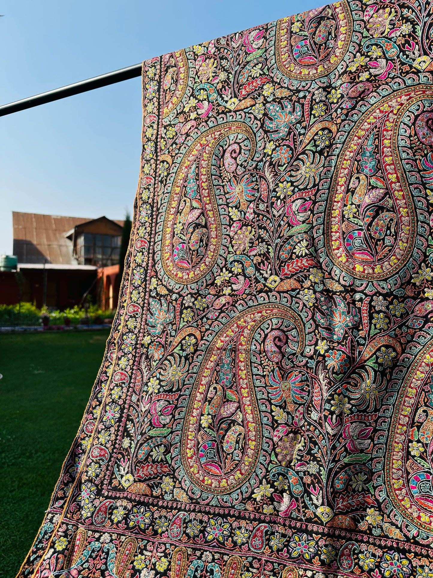 Black Sozni Pashmina Shawl ArtAsiaHandicrafts