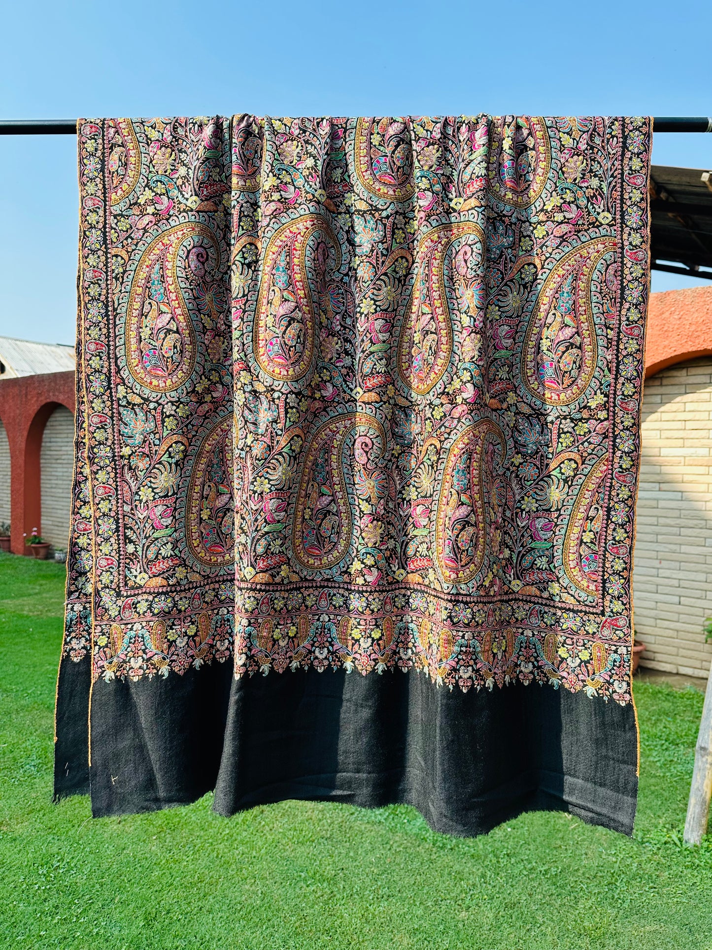 Black Sozni Pashmina Shawl ArtAsiaHandicrafts
