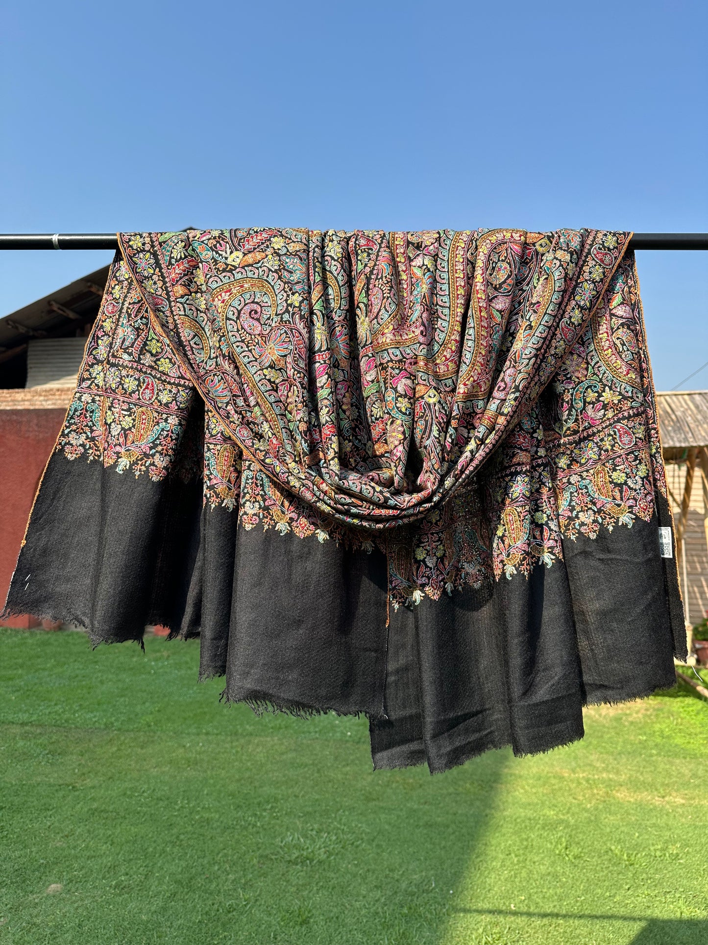 Black Sozni Pashmina Shawl ArtAsiaHandicrafts