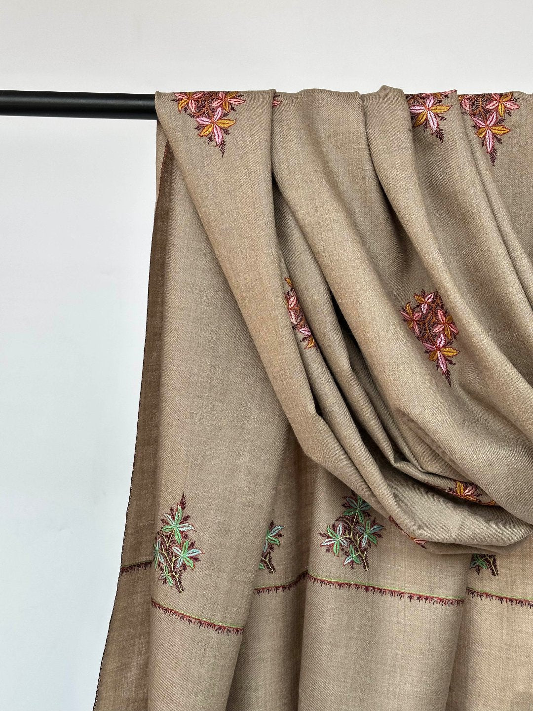 Natural Dorukha Butah Shawl