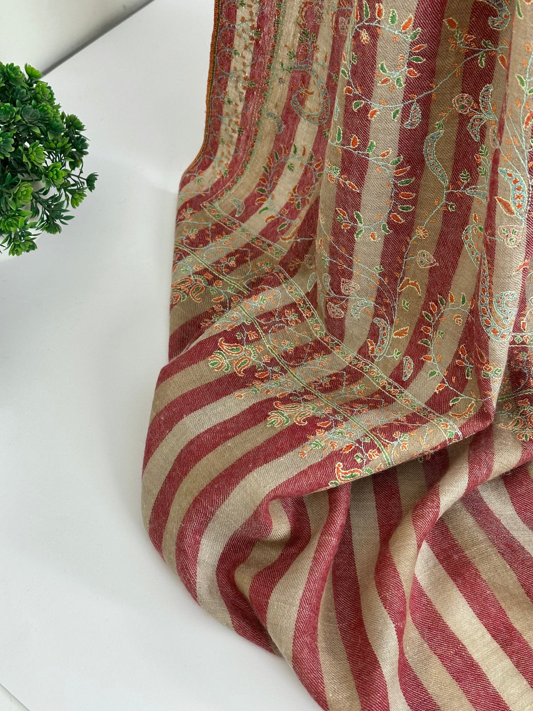 Checkered Jaal Pashmina Shawl