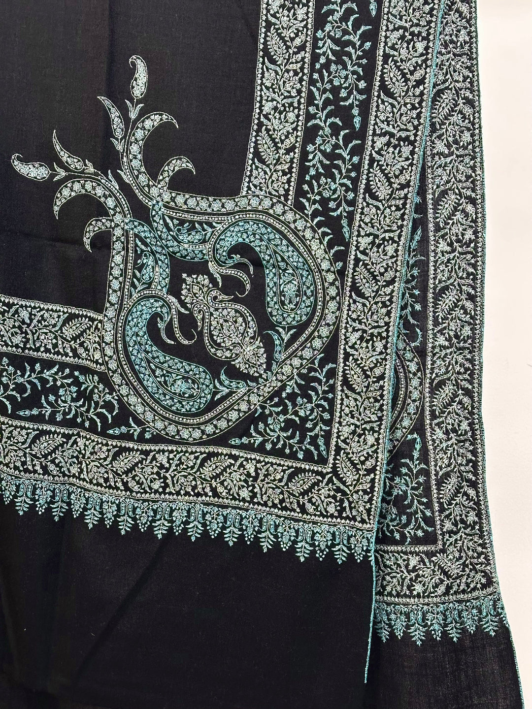 Black Koni Pashmina Shawl