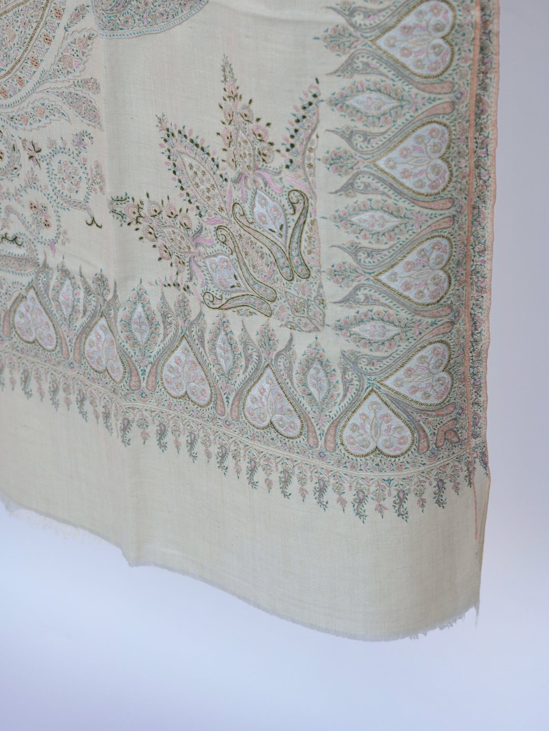 Mughal Sozni Pashmina Shawl