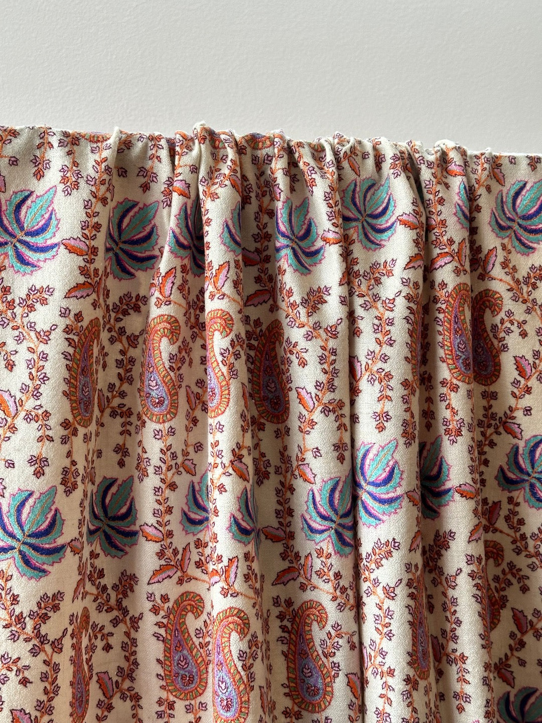 White Chinar Pashmina Shawl ArtAsiaHandicrafts
