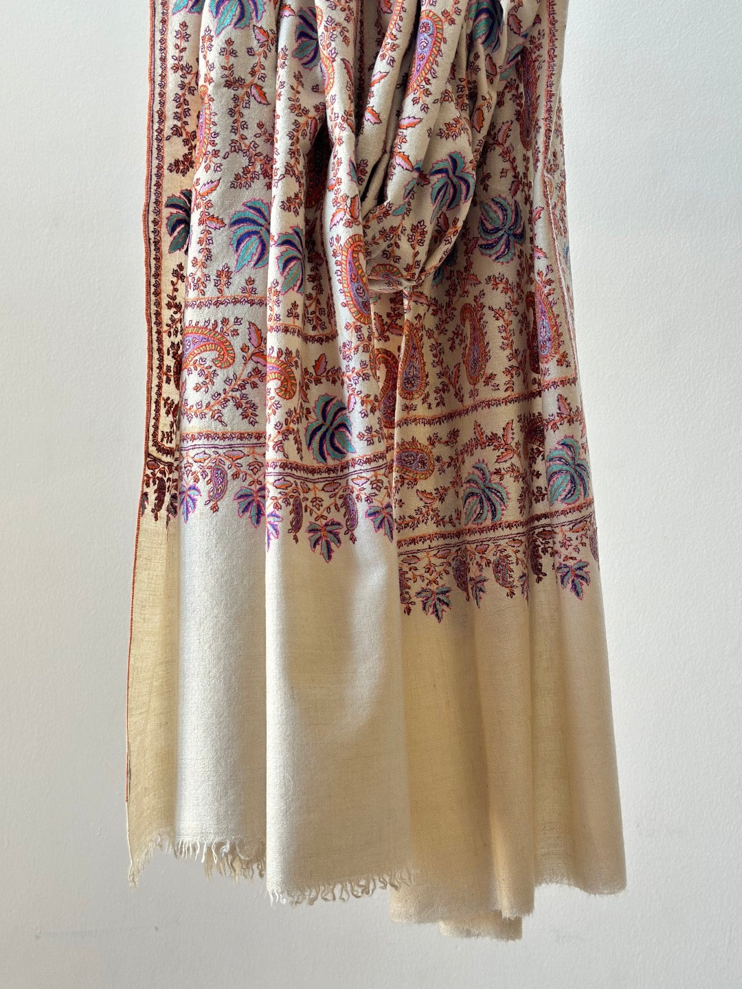 White Chinar Pashmina Shawl ArtAsiaHandicrafts
