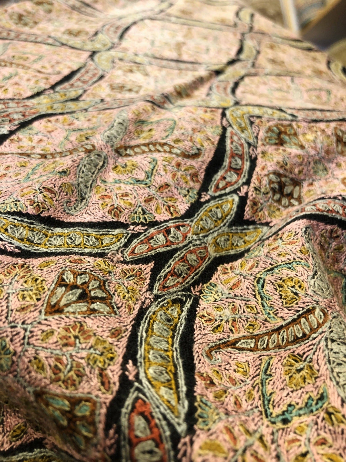 Black Sozni Pashmina Jamawar ArtAsiaHandicrafts