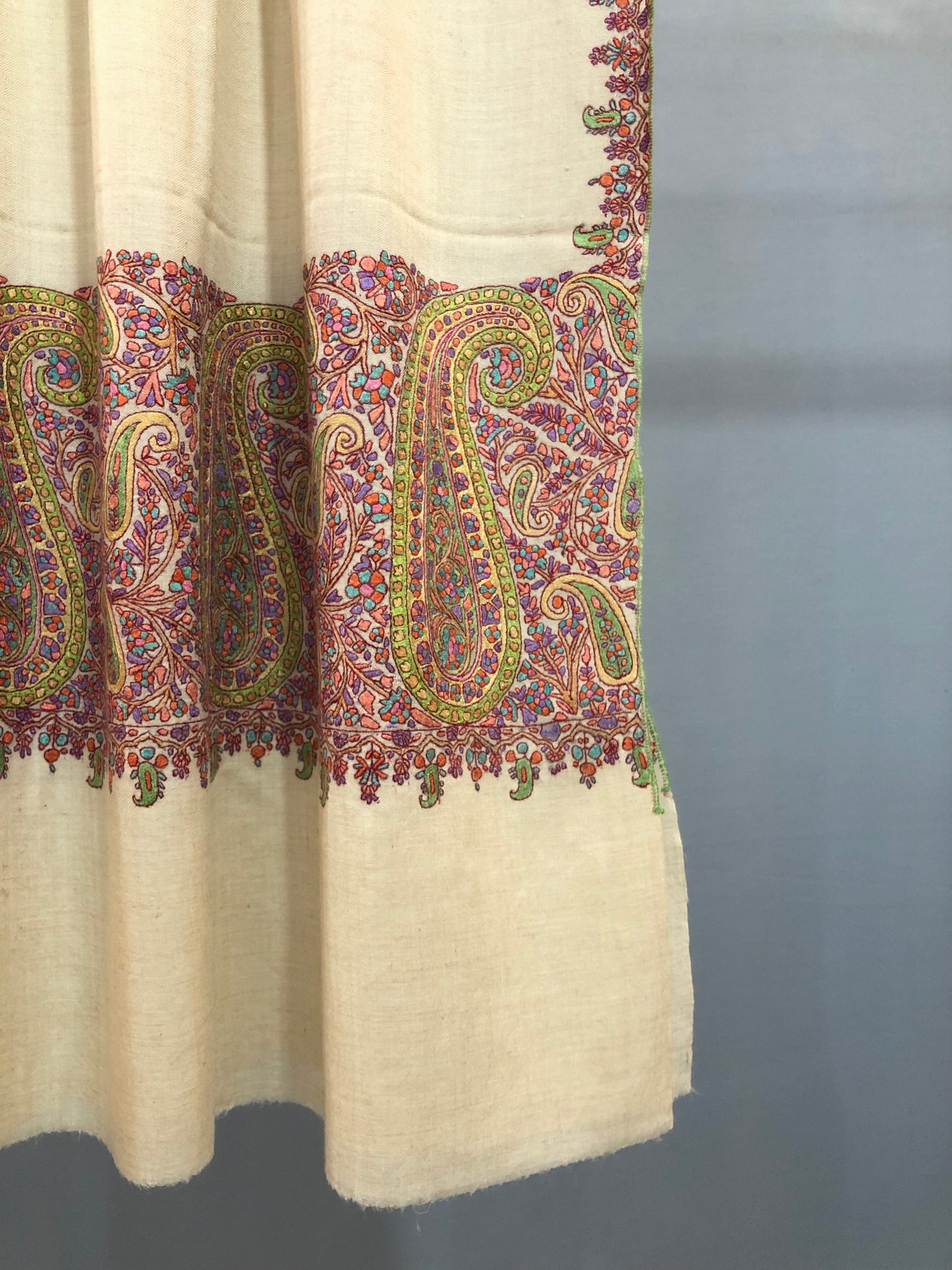 Ivory Palla Paper Mache Shawl ArtAsiaHandicrafts