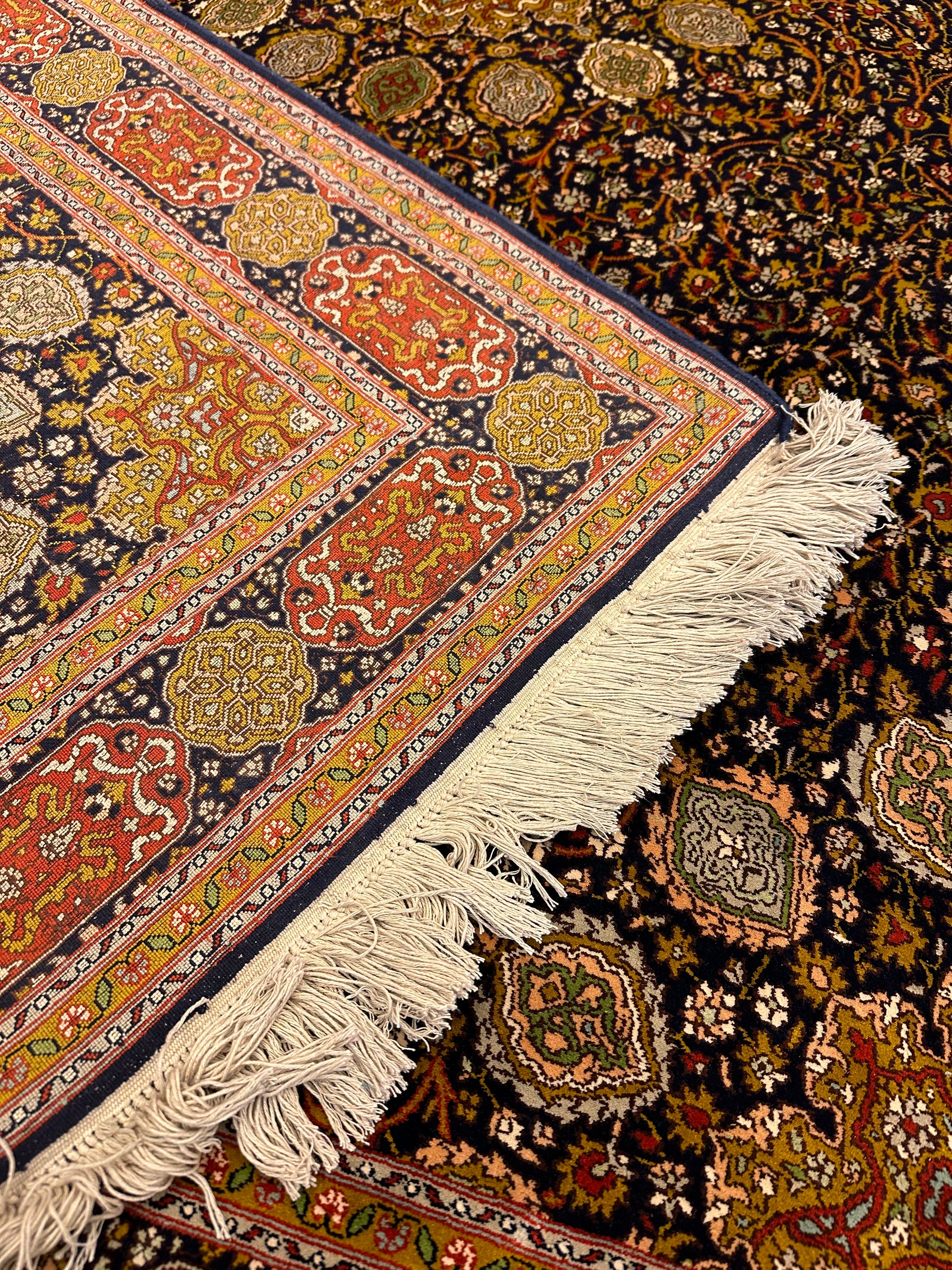 6x4 Ft Ardabil Silk Carpet ArtAsiaHandicrafts
