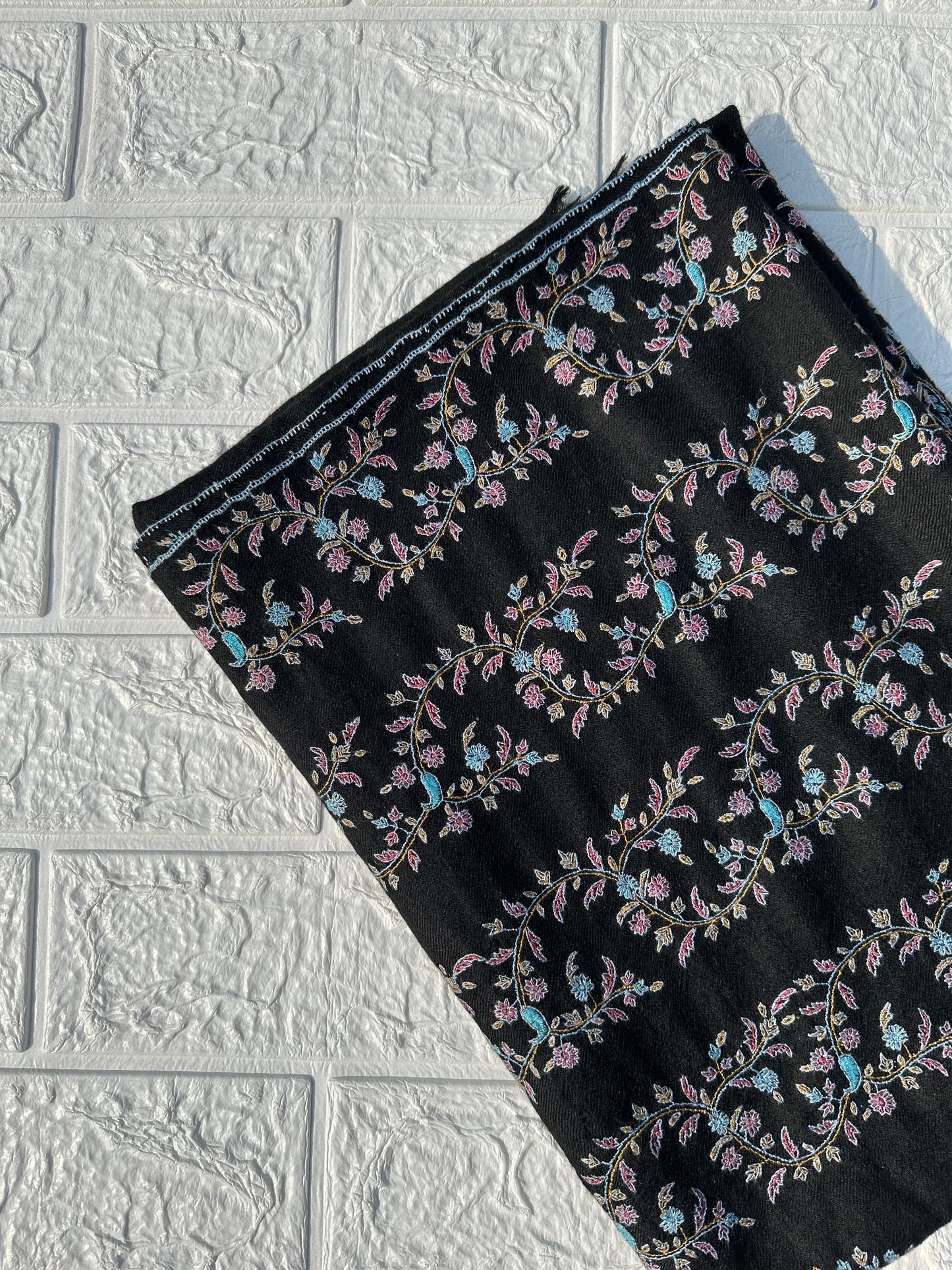 Black Botedar Sozni Pashmina Shawl ArtAsiaHandicrafts