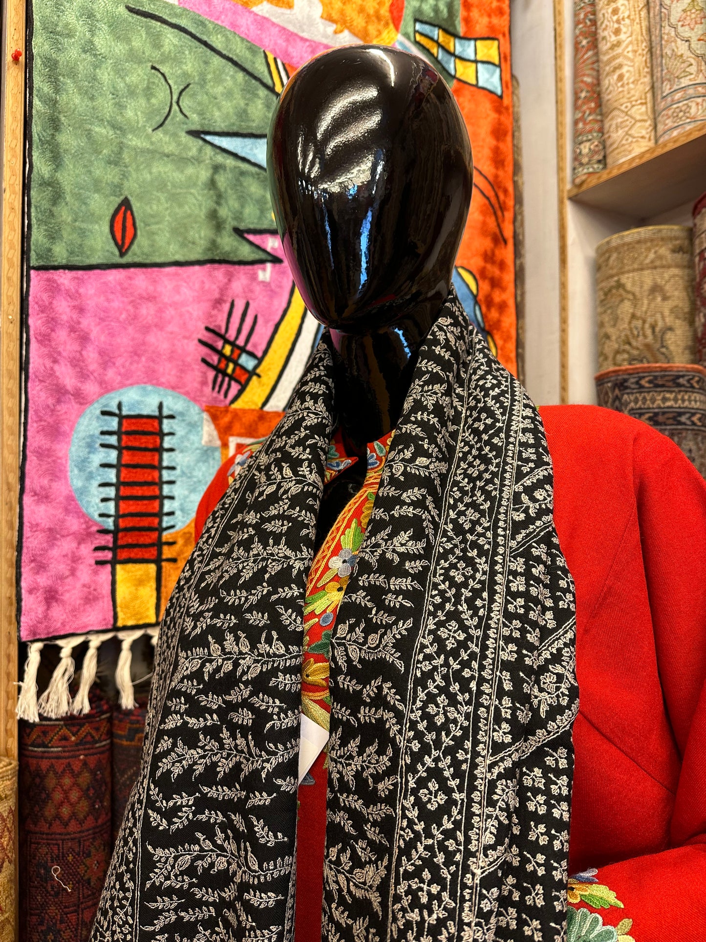 Black Sozni Pashmina Shawl ArtAsiaHandicrafts