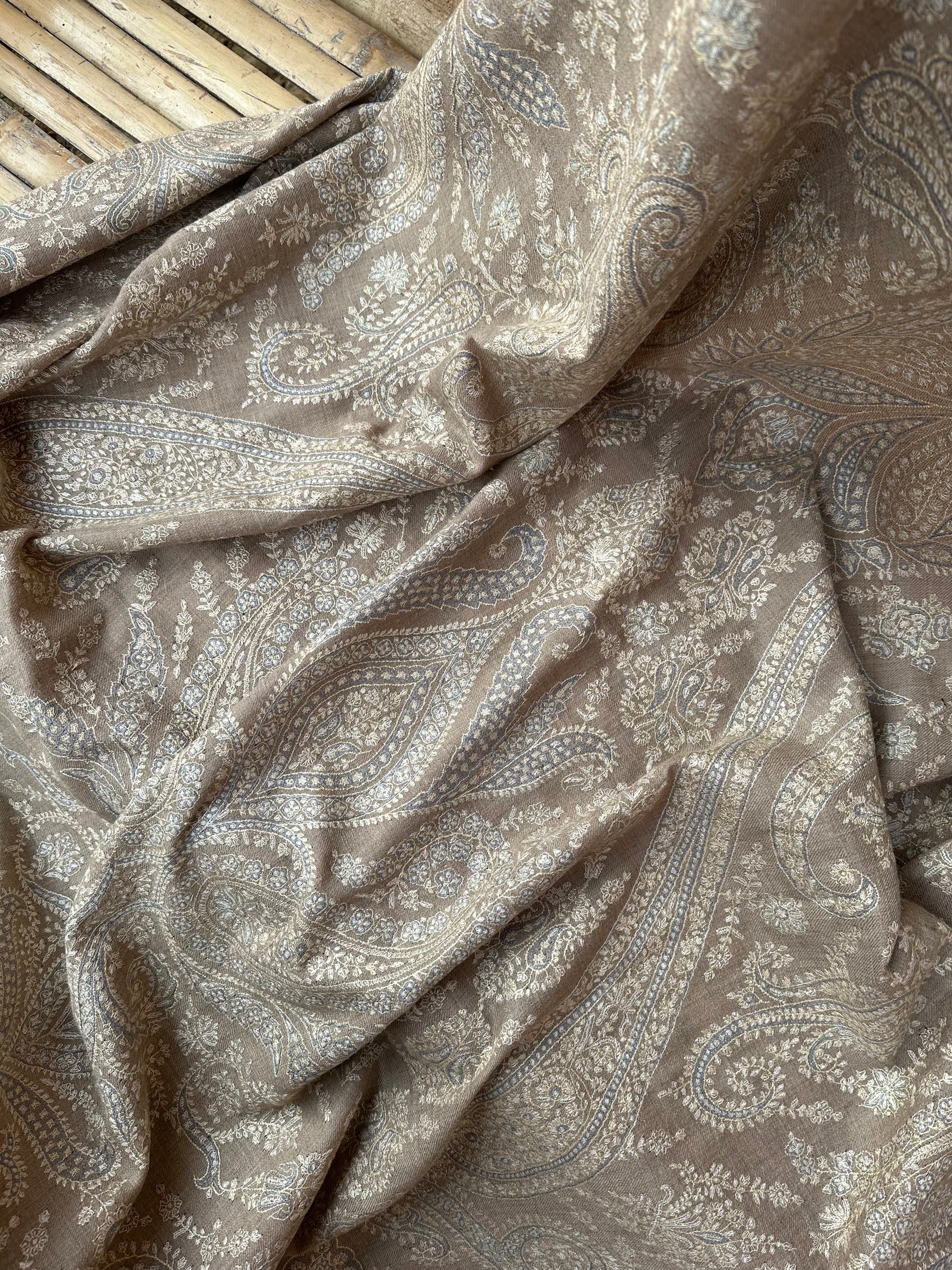 Grey Men's Sozni Pashmina Shawl ArtAsiaHandicrafts