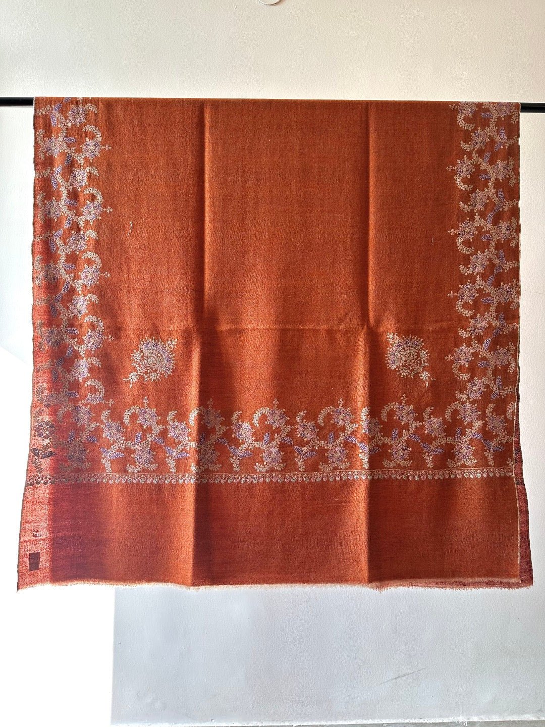 Husn Reversible Sozni Pashmina Shawl ArtAsiaHandicrafts