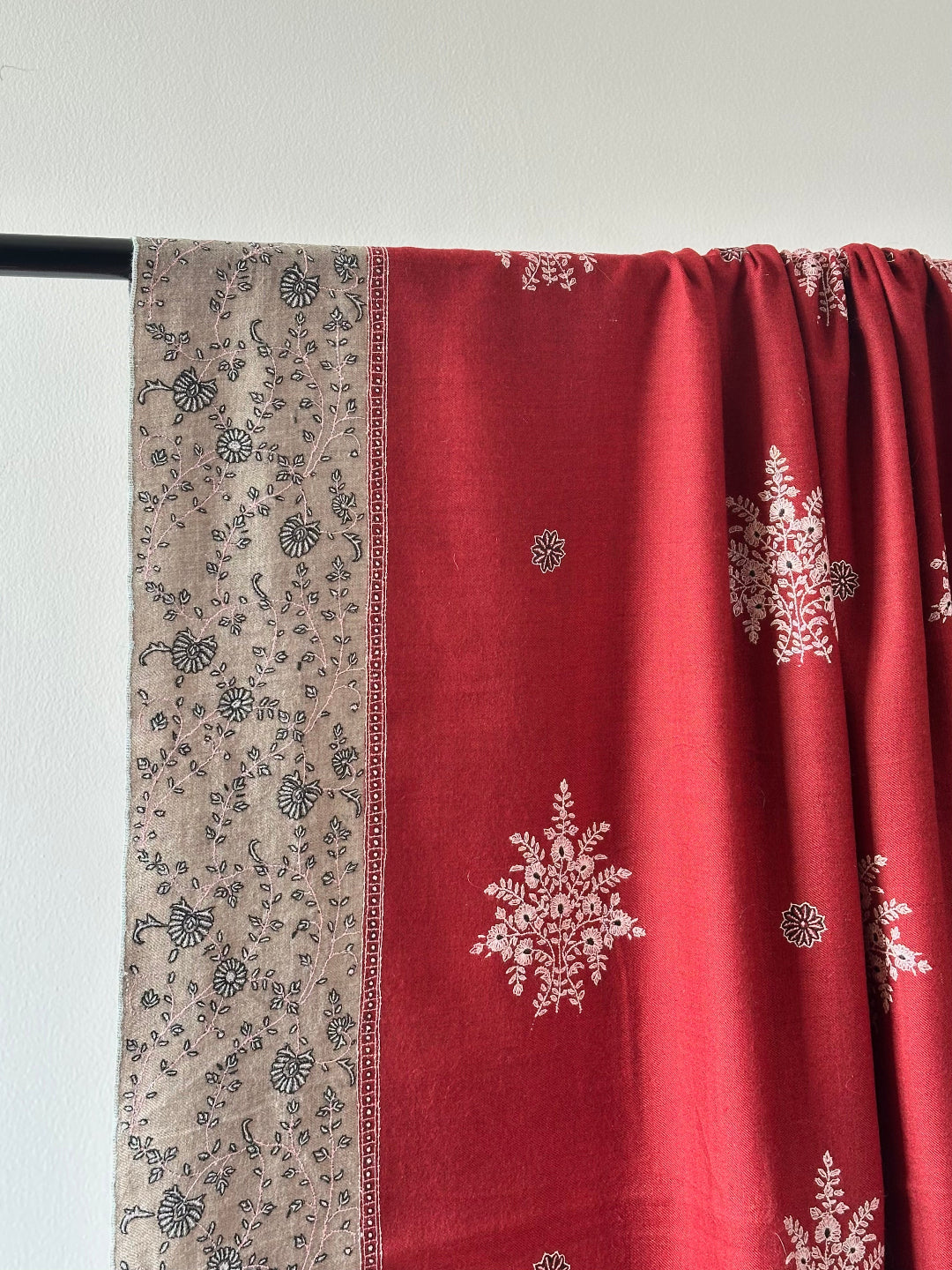 INDIAN COUTURE WEAR DOUBLE DYED PASHMINA SHAWL