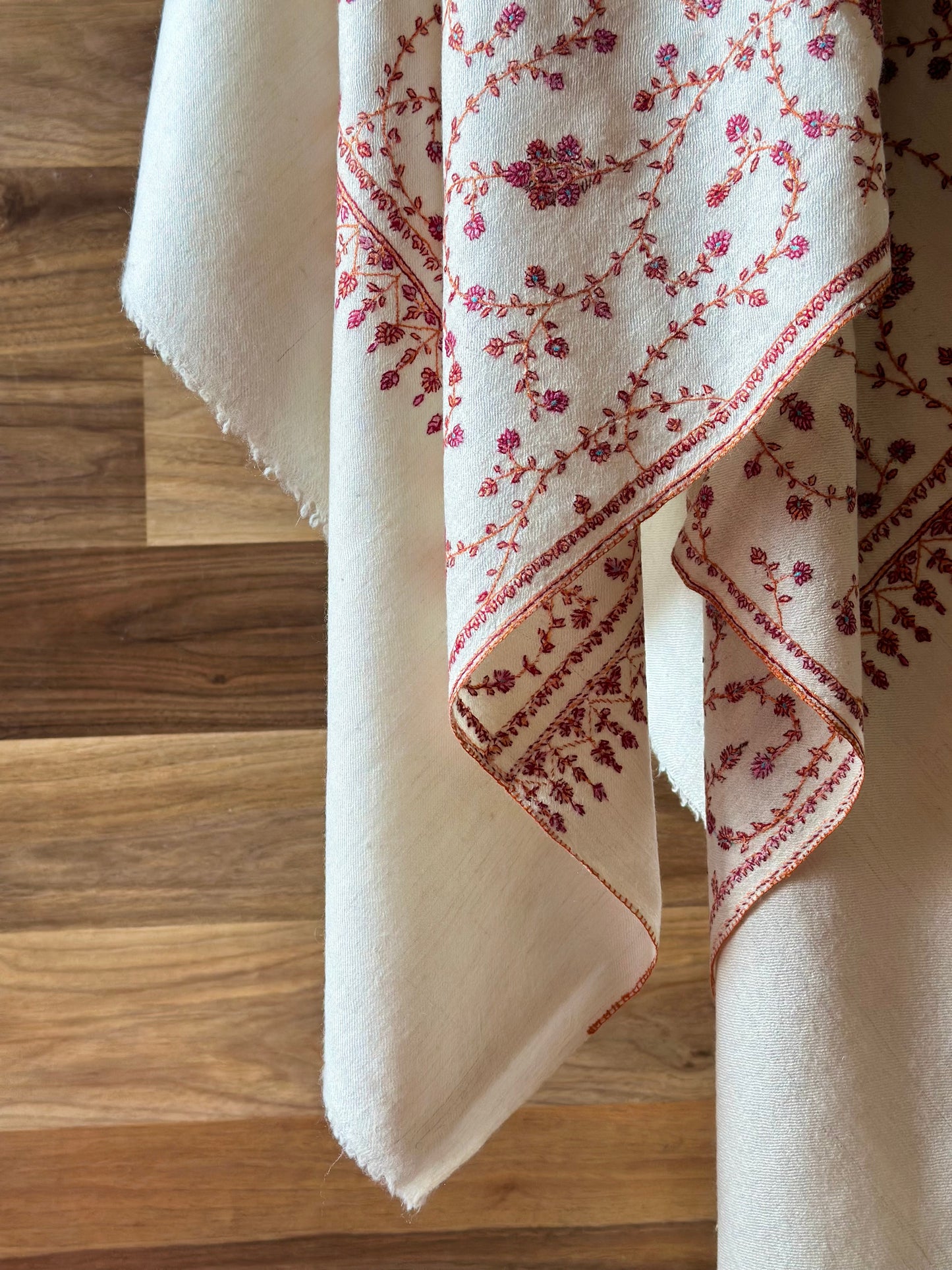 White Jaal Pashmina Shawl