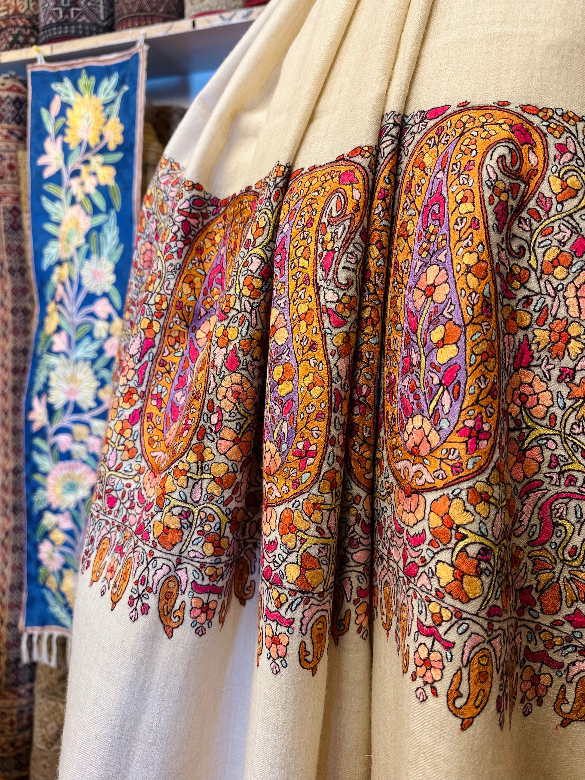 Ivory Palla Paper Mache Shawl ArtAsiaHandicrafts