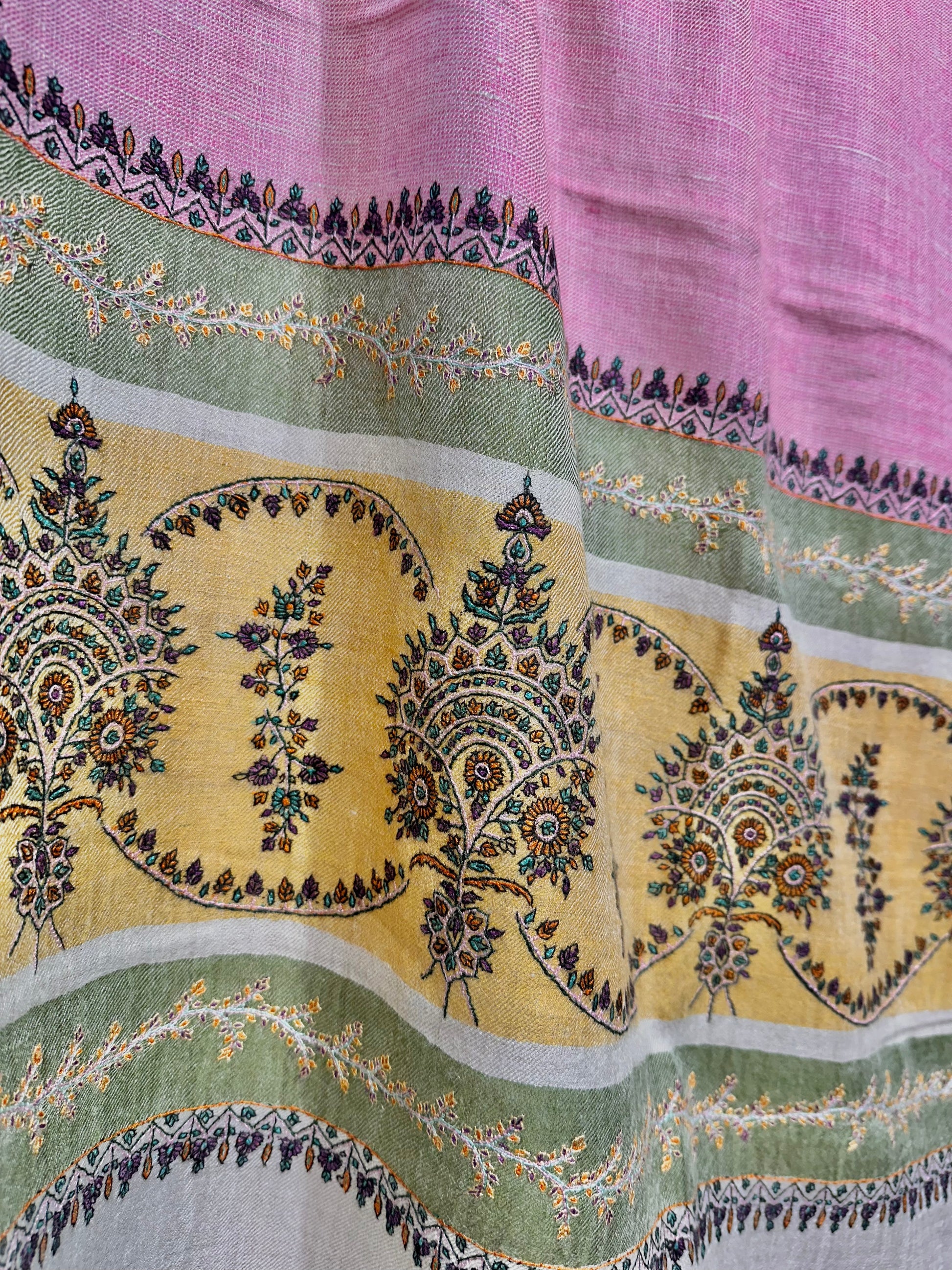 Multicolour Palla Sozni Pashmina Shawl ArtAsiaHandicrafts