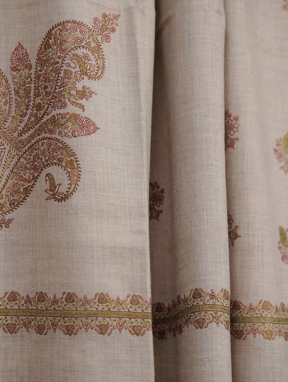 VINTAGE PAISLEY WEAR NATURAL PASHMINA SHAWL