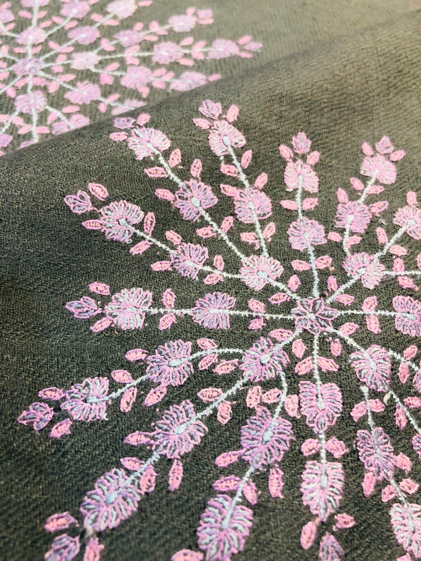 Sage Green Sozni Pashmina Shawl ArtAsiaHandicrafts
