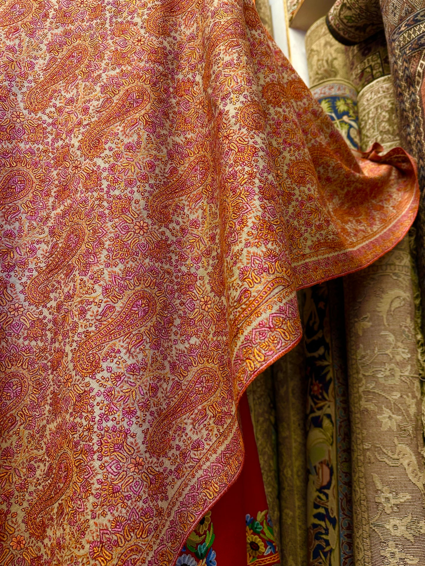 Zati Sozni Pashmina Shawl ArtAsiaHandicrafts